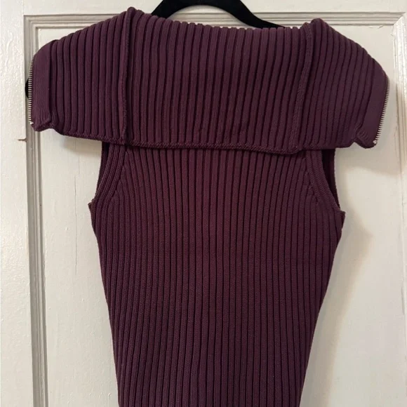 Zara Plum Ribbed Knit Vest - Picture 2 of 3